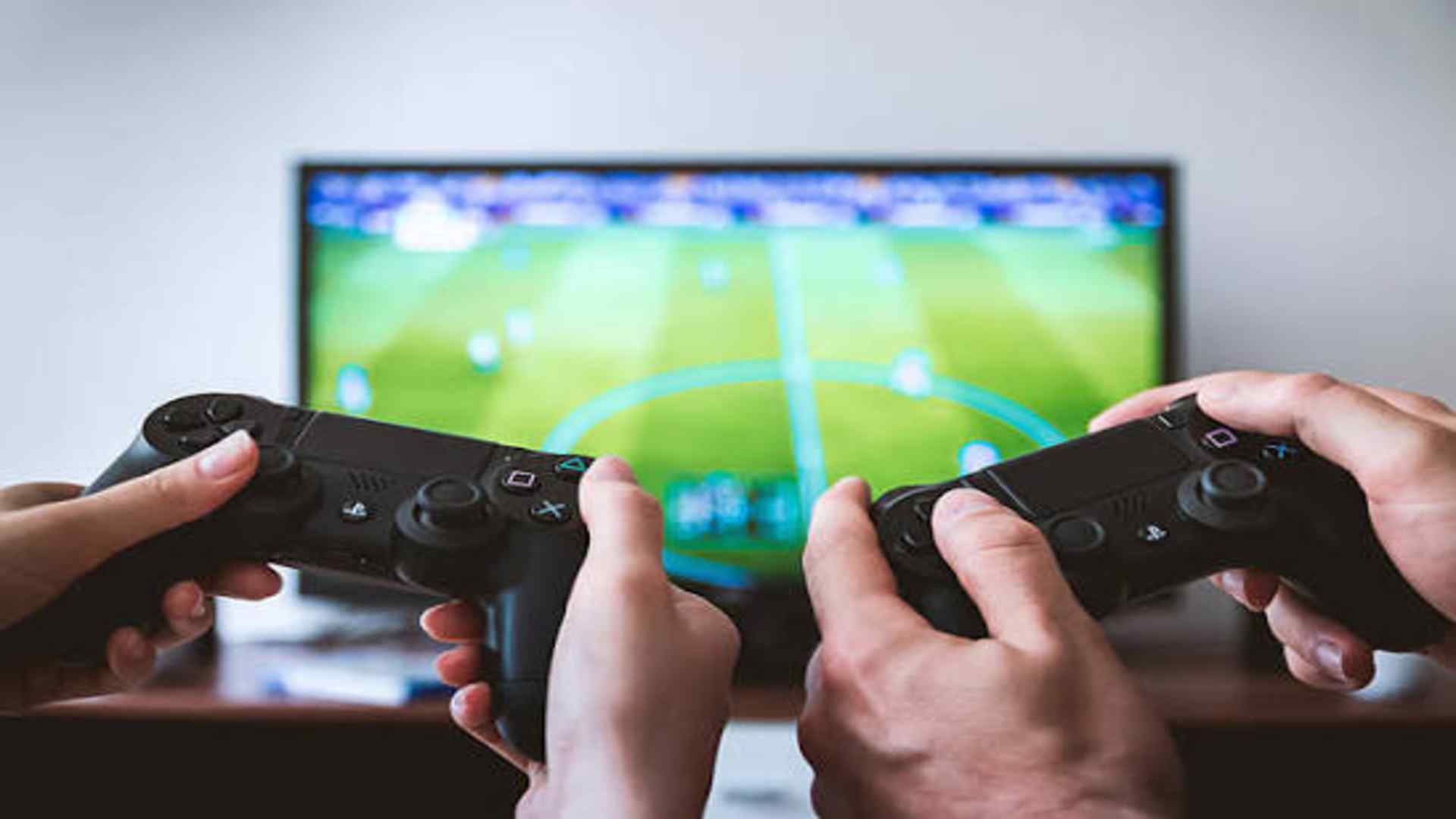 Is Virtual Football the Ultimate Gateway to Real-World Fandom?